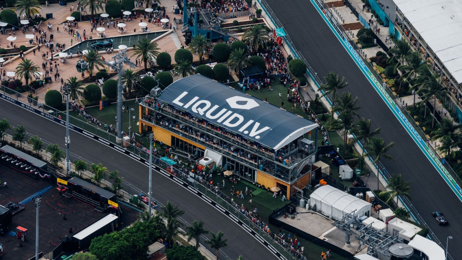 Liquid I.V. Race House