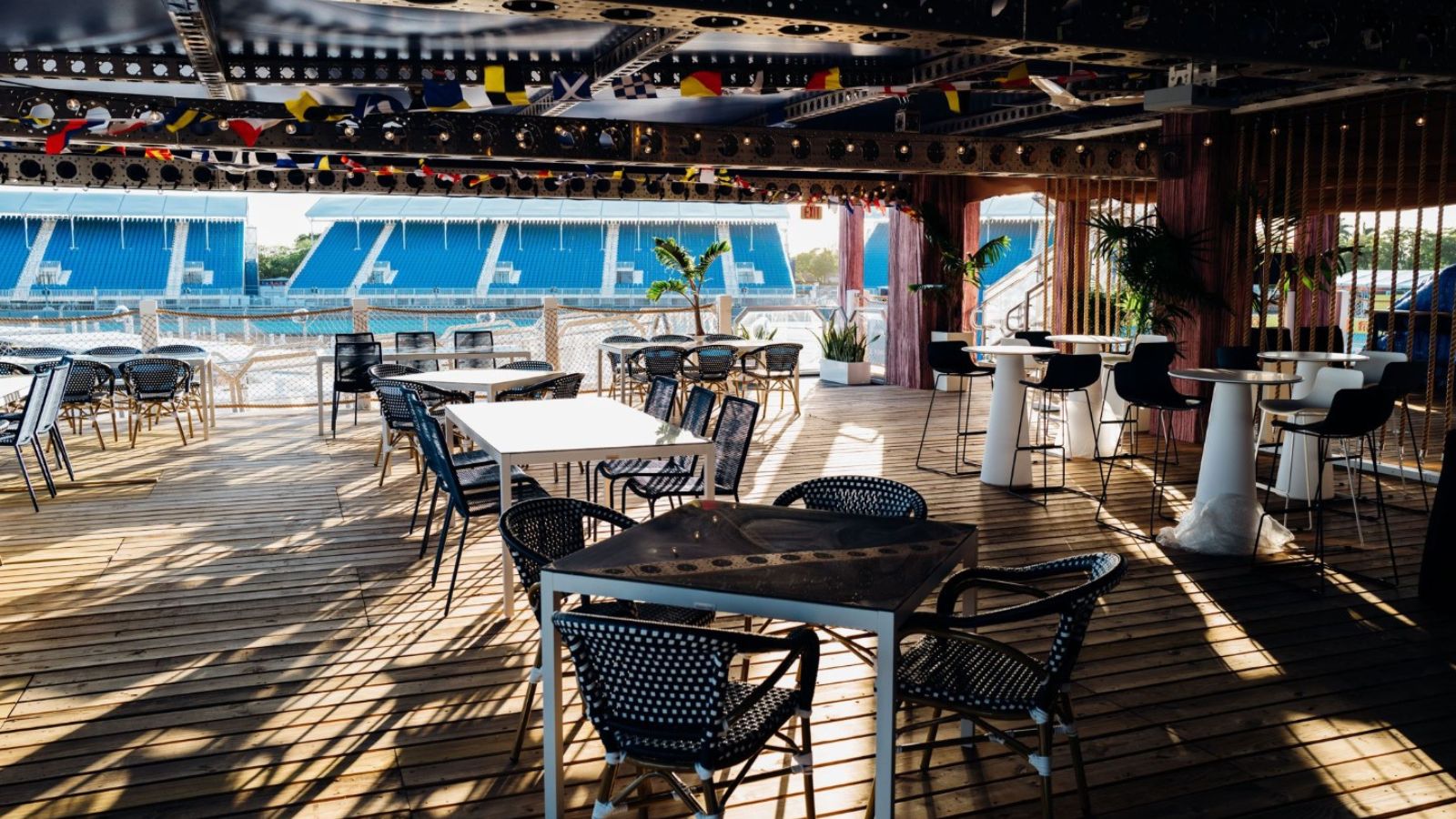 Yacht Club
