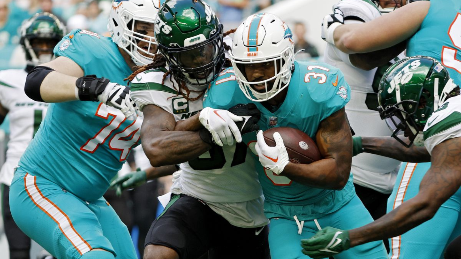 Miami Dolphins v New York Jets